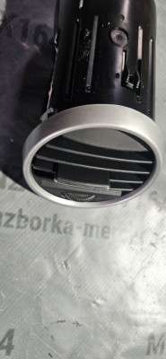 Дефлектор обдува салона центральный Mercedes ML W164 (2005-2011)
