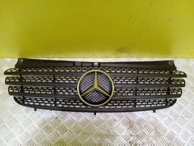 Решетка радиатора Mercedes-Benz Vito W 639 (2003-2010) дорестайл