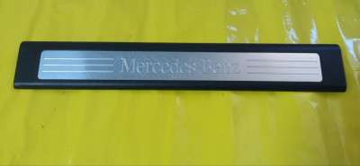 Накладка порога (внутрішня) Mercedes ML W164 (2005-2011)