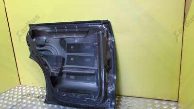 Двері задні ліві Volkswagen Touareg (2007-2010) рестайл