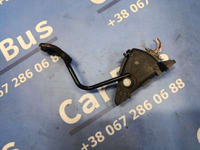Педаль газа Renault Trafic II, Opel Vivaro II, Nissan Primastar II (2006-2014) рестайл