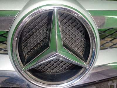 Решетка радиатора Mercedes GL X166