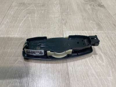 Плафон салону задній (ліхтар) Ford Explorer (2011-2019)