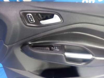 Обшивка (карта) дверей передньої правої Ford Escape 3 FL ( 2012 - 2019 )