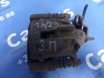Супорт задній правий Renault Trafic III, Opel Vivaro III (2014-2020)