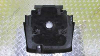 Накладка декоротивна (на ДВС) Volkswagen Touareg (2003-2006) дорестайл