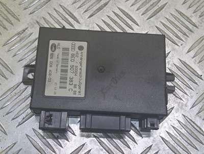 Блок фаркопа Volkswagen Touareg (2003-2006) дорестайл