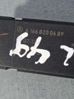 Підсилювач антени Mercedes ML W166 (з 2011)