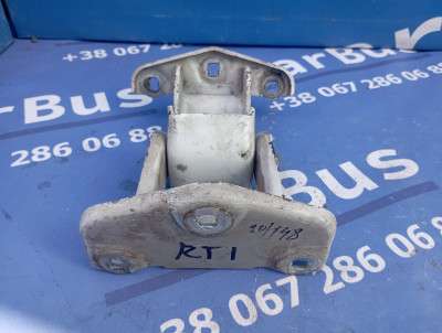 Петля двери распашной Renault Trafic II, Opel Vivaro II, Nissan Primastar II (2006-2014) рестайл