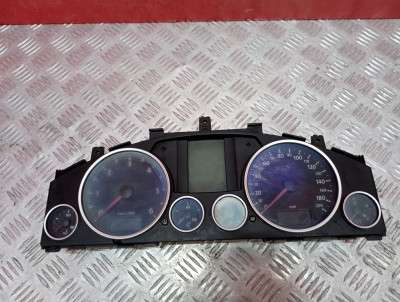 Панель приборная (щиток приборов) Volkswagen Touareg (2007-2010) рестайл