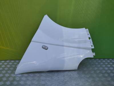 Крило переднє ліве Renault Trafic II, Opel Vivaro II, Nissan Primastar II (2006-2014) рестайл