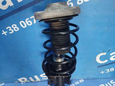 Стійка амортизатора переднього лівого Mercedes-Benz W212 E350 (2009-2016)