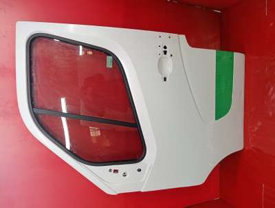 Двері передні ліві RENAULT MASTER III