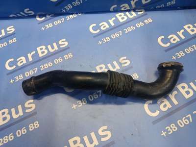 Патрубок воздушный Renault Trafic II, Opel Vivaro II, Nissan Primastar II (2006-2014) рестайл
