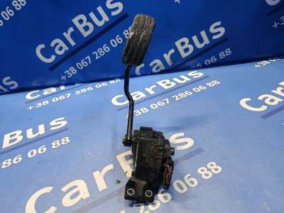 Педаль газа Renault Trafic II, Opel Vivaro II, Nissan Primastar II (2006-2014) рестайл
