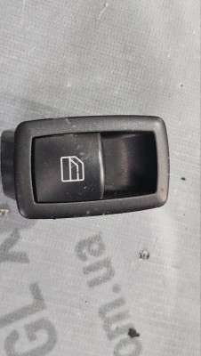 Кнопка склопідйомника передня права Mercedes ML W164 (2005-2011)