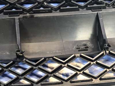 Решітка радіатора Mercedes-Benz Sprinter W 906 (2006-2014) дорестайл