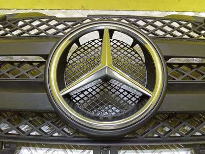 Решітка радіатора Mercedes-Benz Sprinter W 906 (2006-2014) дорестайл