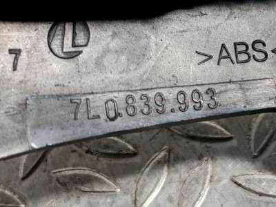 Накладка двери декоративная (салонная) Volkswagen Touareg (2007-2010) рестайл