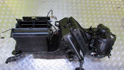 Опалювач у зборі (пічка) Volkswagen Touareg NF (2010-2014)