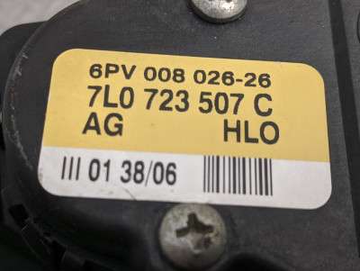 Педаль газа Volkswagen Touareg (2007-2010) рестайл