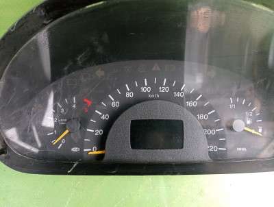Панель приборная (щиток приборов) Mercedes-Benz Vito W 639 (2003-2010) дорестайл