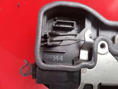 Замок дверей передньої правої BMW X5 E70 (2007-2010) дорестайл
