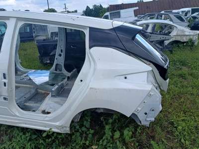 Чверть задня ліва (відрізна частина) Nissan Leaf II 2018-2024
