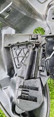Стеклоподъемник электрический двери задней правой Mercedes ML W164 (2005-2011)