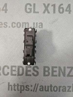 Кнопка центрального замка Mercedes ML W166 (з 2011)
