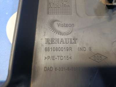 Накладка декоративная на торпедо RENAULT MASTER III