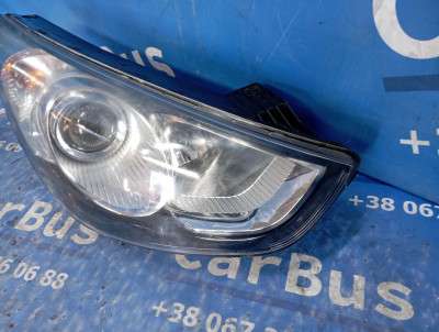 Фара передня права Hyundai IX35 (2010-2017)