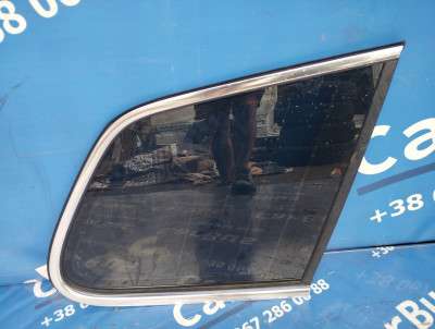 Стекло кузовное заднее правое Volkswagen Touareg NF (2010-2014)