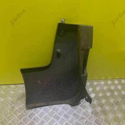 Ікло (кут) бампера правий Renault Trafic II, Opel Vivaro II, Nissan Primastar II (2006-2014) рестайл
