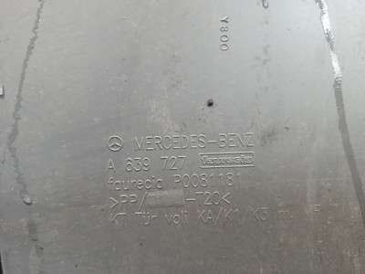Обшивка (карта) двері передньої лівої Mercedes-Benz Vito W 639 (2003-2010) дорестайл