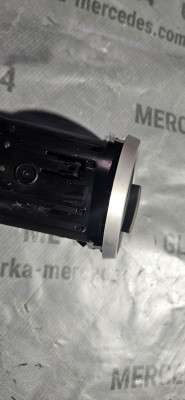 Дефлектор обдува салона центральный Mercedes ML W164 (2005-2011)