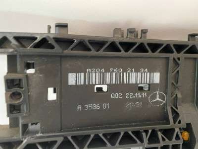 Кронштейн (тримач) ручки дверей Mercedes ML W166 (з 2011)