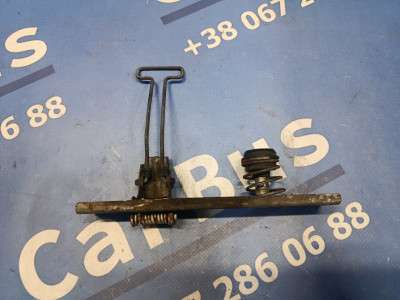 Замок капота Renault Trafic II, Opel Vivaro II, Nissan Primastar II (2006-2014) рестайл