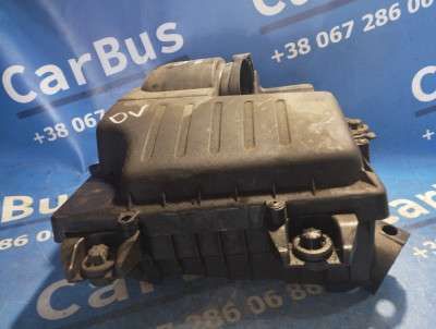 Корпус повітряного фільтра Renault Trafic II, Opel Vivaro II, Nissan Primastar II (2006-2014) рестайл