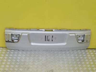 Борт відкидний (ляда нижня, кришка багажника нижня) BMW X5 E53 (2003-2006) рестайл