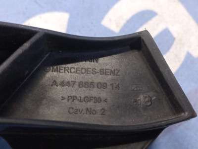 Кронштейн (крепление) радиатора Mercedes-Benz Vito W 447 (2014-2018)