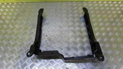 Тумба под сиденье Volkswagen Touareg FL (2015-2018)