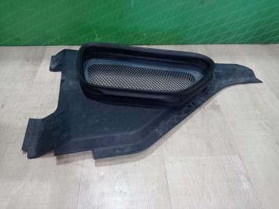Накладка під лобове скло Mercedes GL X166