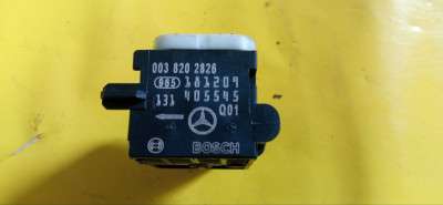 Датчик удара боковой Mercedes ML W164 (2005-2011)