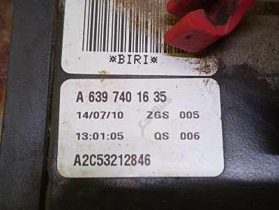 Замок кришки (двері) багажника Mercedes-Benz Vito W 639 (2003-2010) дорестайл