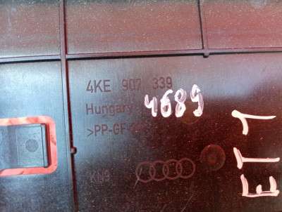 Кронштейн блоку Gateway Audi E-TRON